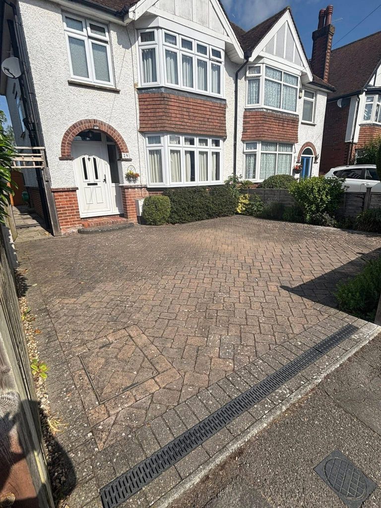 driveway cleaning east grinstead