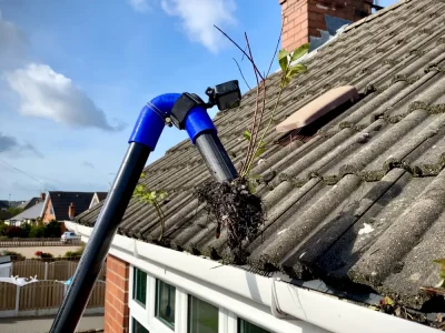 gutter cleaning east grinstead