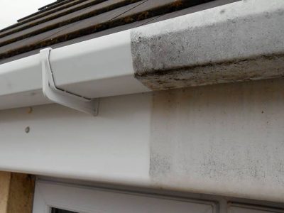 soffit cleaning east grinstead